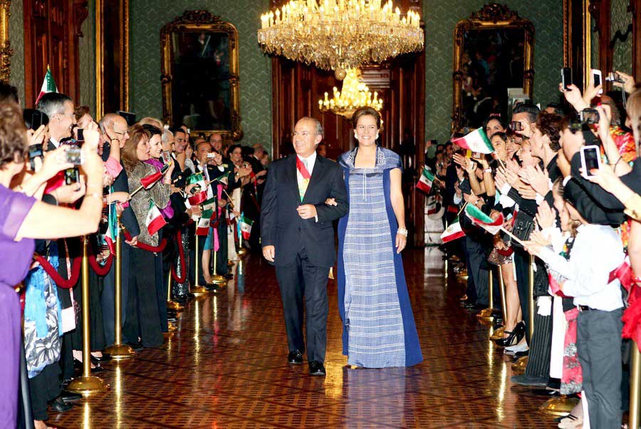 disenadores de las Primeras Damas disenadores de las Primeras Damas 8